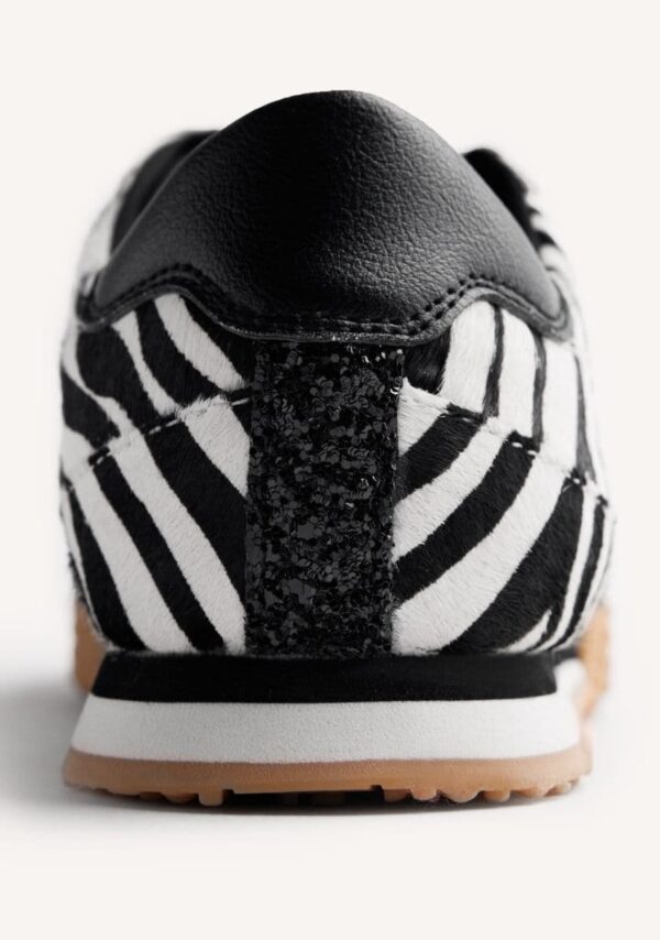 Zapatillas Piel Estampado Animal Halstand Gioseppo - Imagen 5