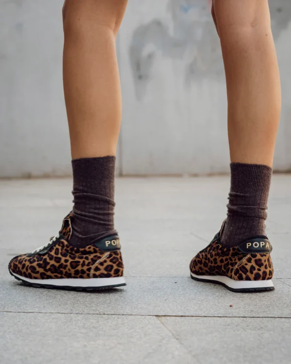 Zapatilla Kira Pony Leopardo Popa - Imagen 4