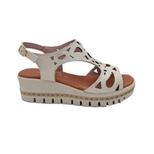 Sandalia Beig Trencita Pekas