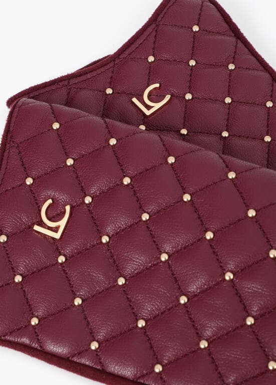 Guantes Acolchados con Mini Tachas Burdeos Lola Casademunt - Imagen 7